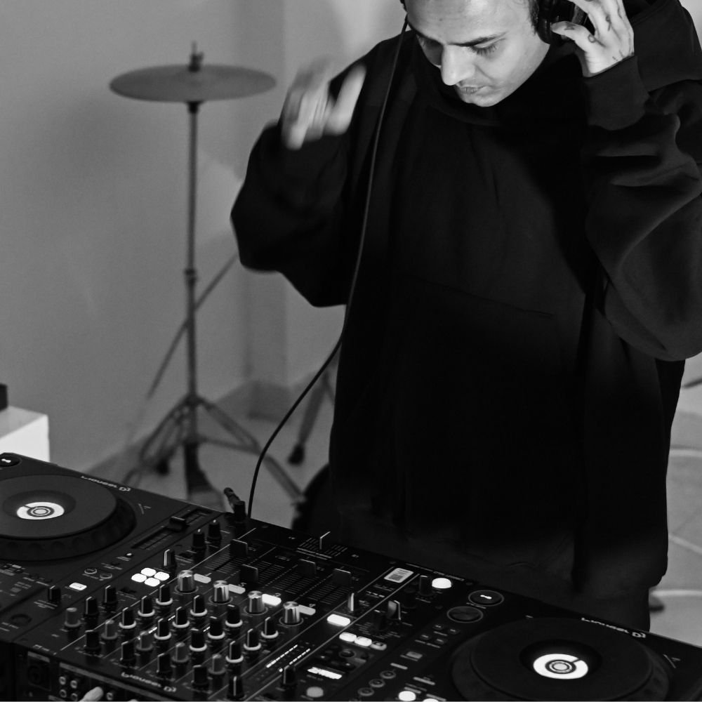 High Groove — Peak Time Techno by AVNAVION
