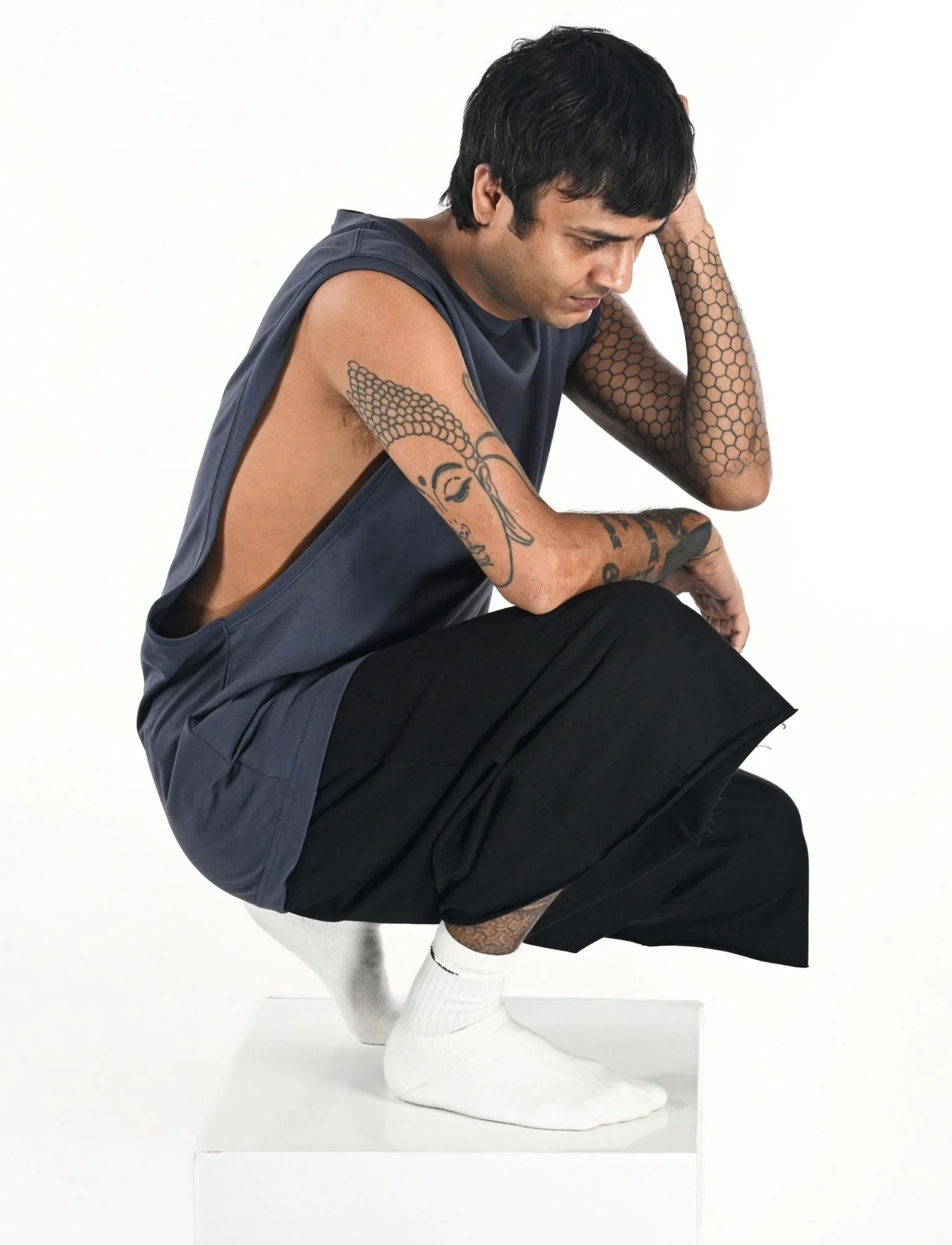 AVNAVION merch — sleeveless tee